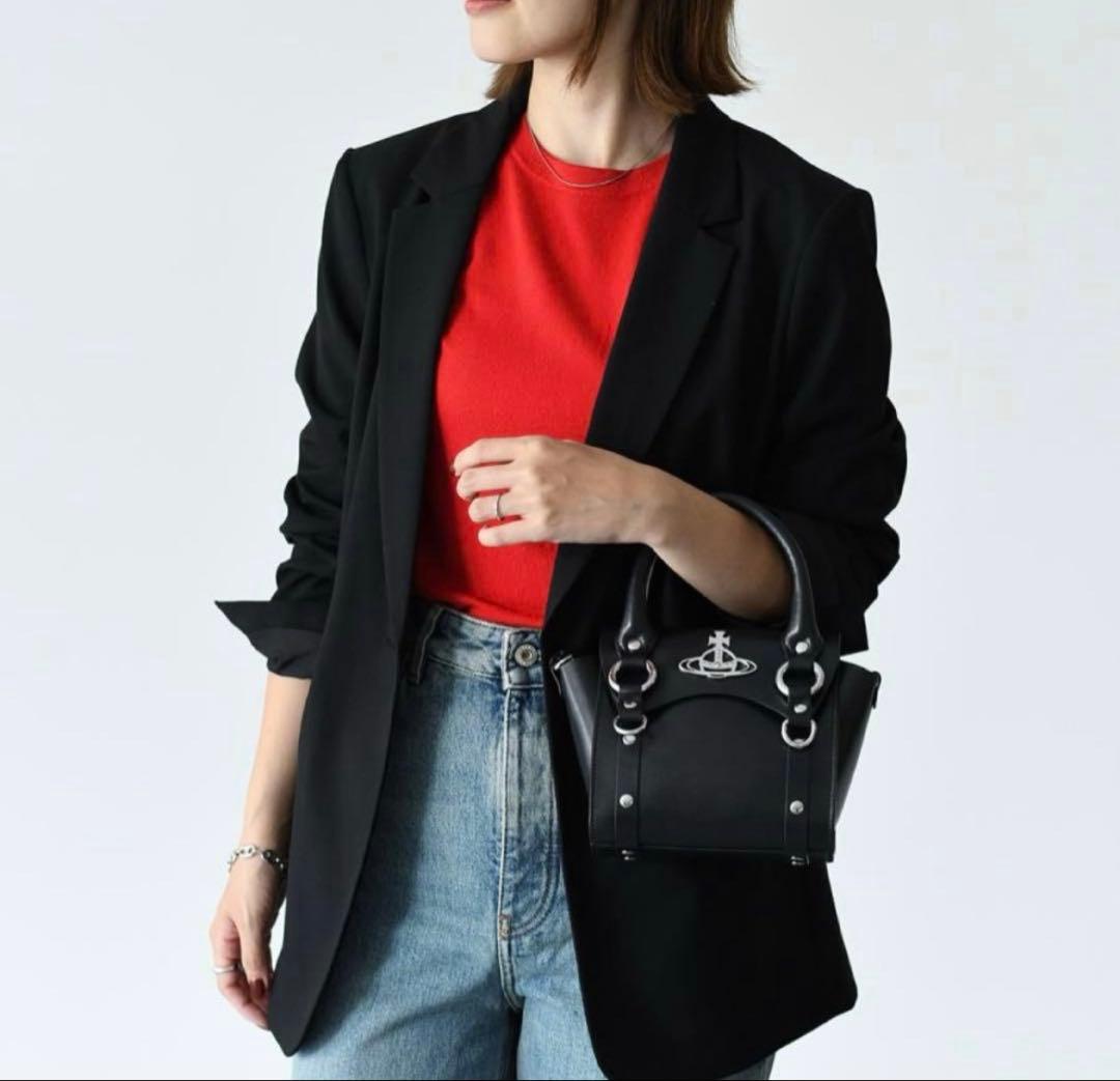 新作　Vivienne Westwood BETTY MINI ハンドバッグ