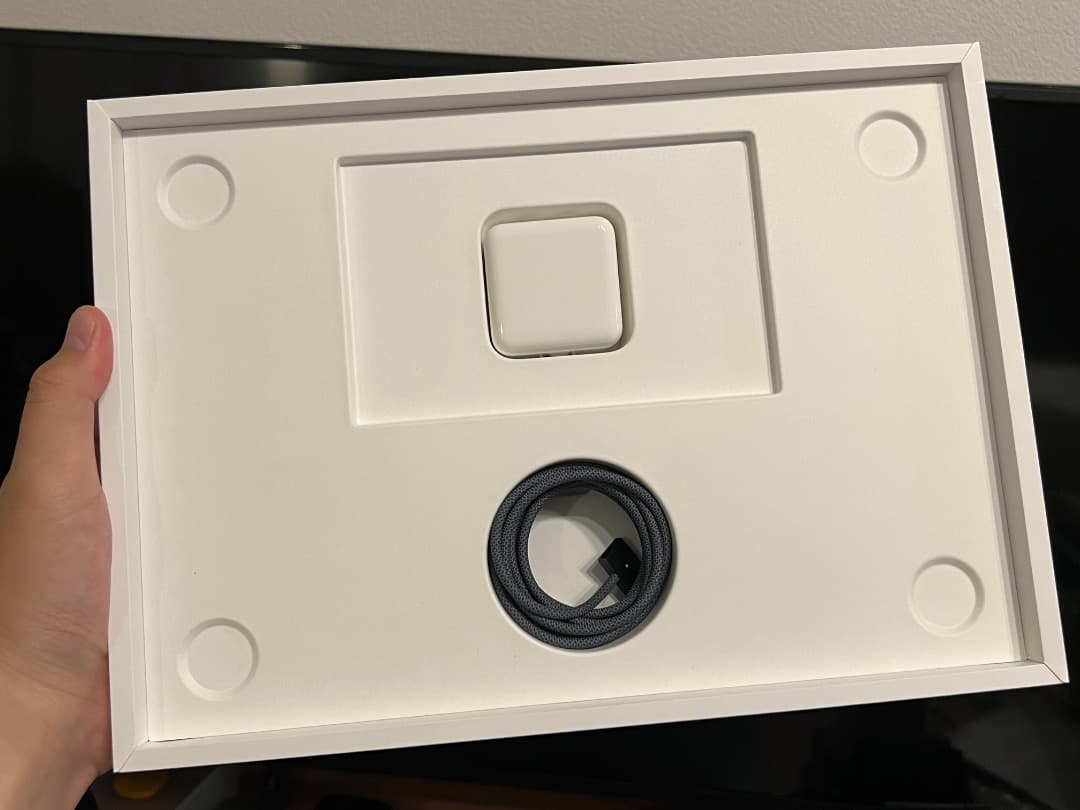 M2 MacBook Air 8G / 512G 本体、箱、付属品一式