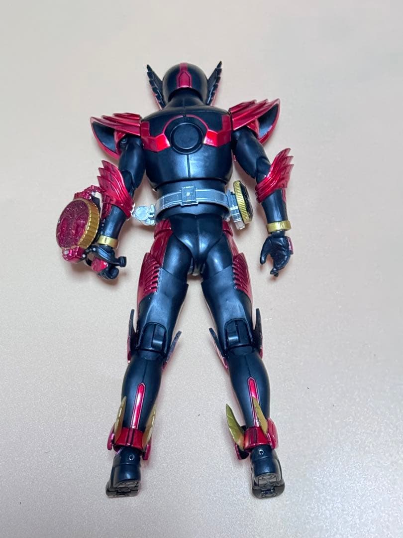 S.H.フィギュアーツ　真骨彫　仮面ライダーオーズ　タジャドルコンボ