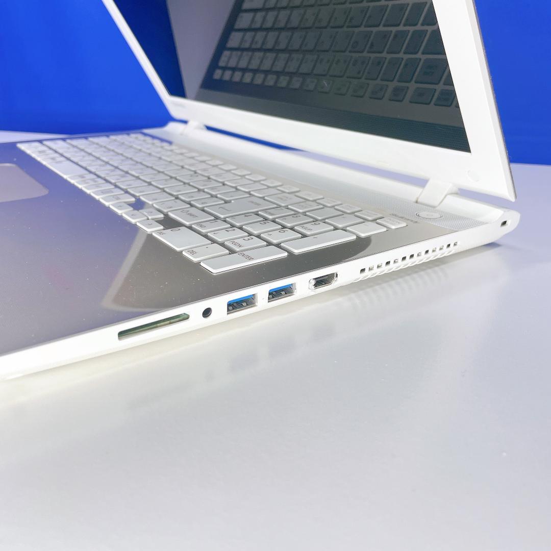 Windows11快適SSD❤️美品✨ゴールド✨東芝ノートパソコンカメラ付 薄型