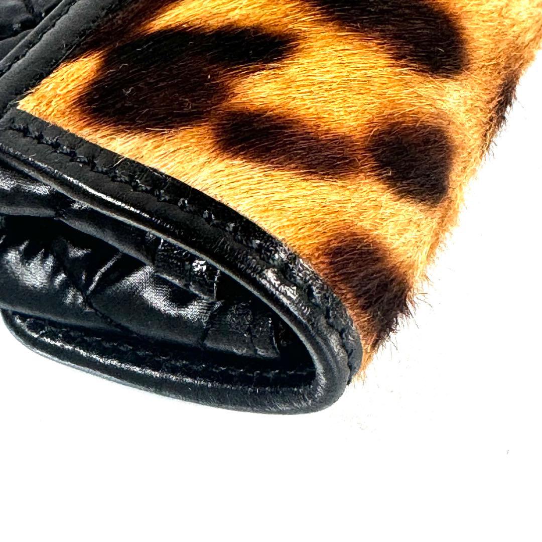 【美品】ドルチェアンドガッバーナ　財布　フラップ　レオパード　ナイロン　ハラコ