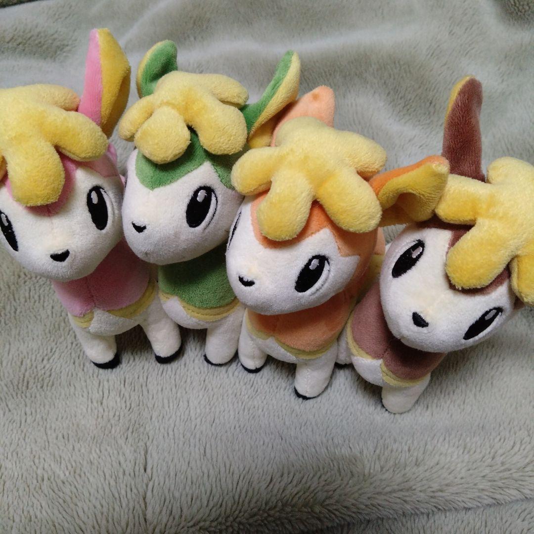 ポケモン　シキジカ　ぬいぐるみセット　2010年