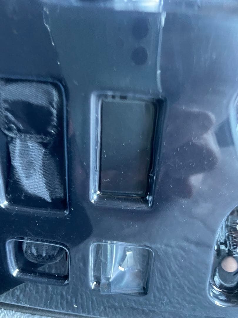 トニー・スターク（メカテスト版）　アイアンマン　１／６スケールフィギュア