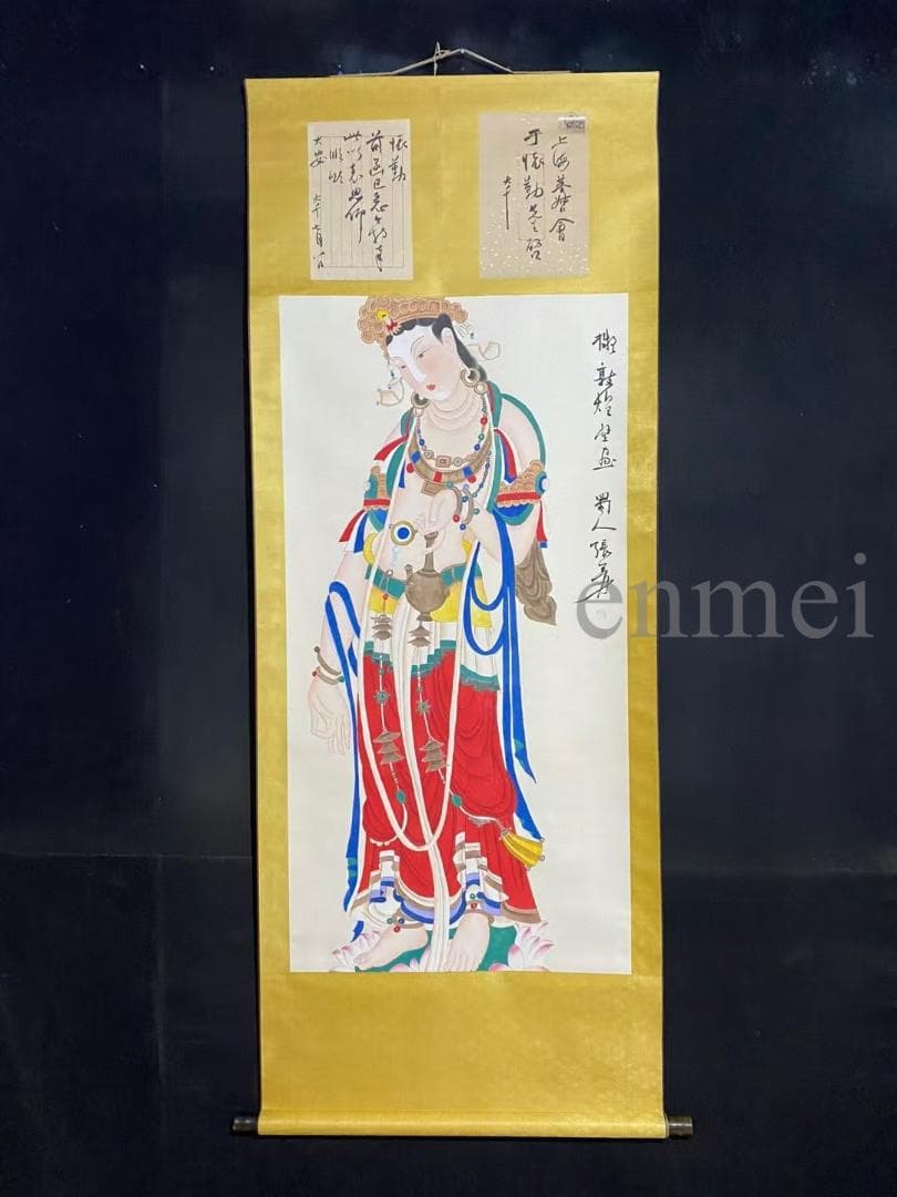 中国古美術・旧藏珍品・張大千款・仏像図・絹本・純手描き・掛軸・中堂畫・郵票落款