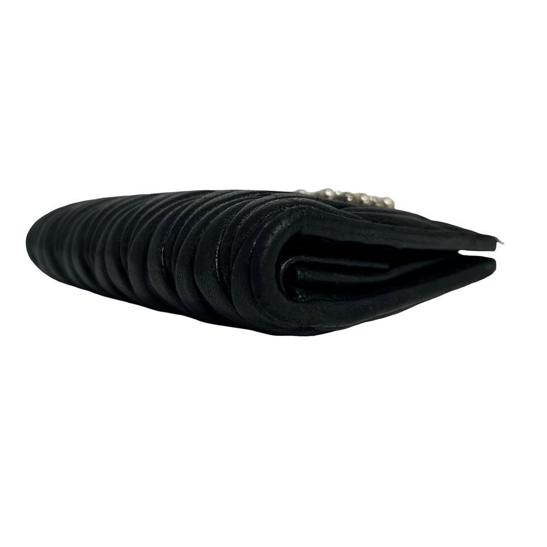 レア✨ミュウミュウ 二つ折り財布 ロゴ ビジュー マテラッセ レザー 黒