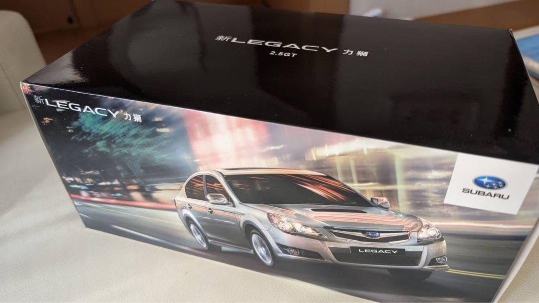 SUBARU レガシィ B4 2.5GT 1/18スケール金属製モデル 非売品