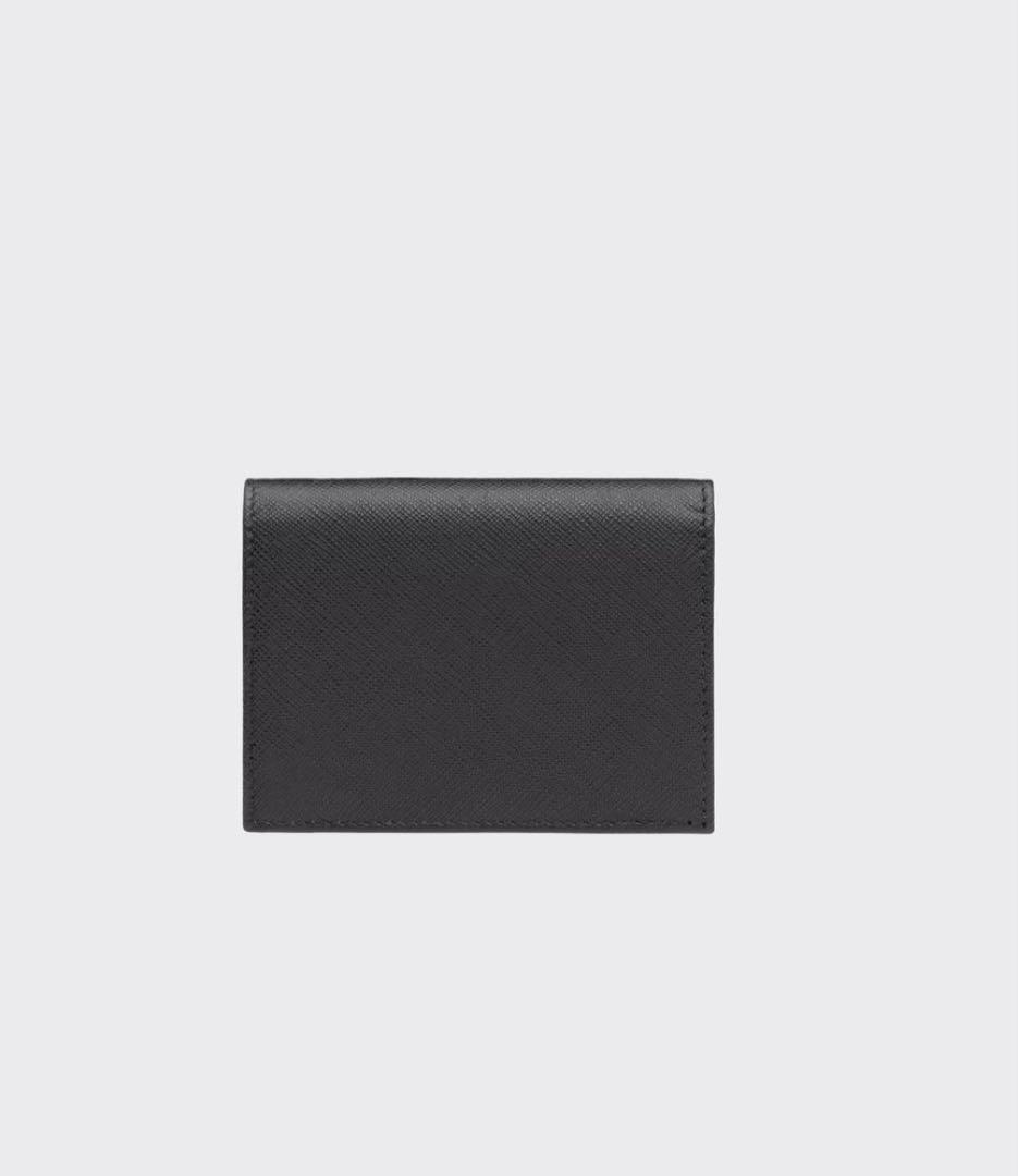 【早い者勝ち】PRADA ブラック 二つ折り財布