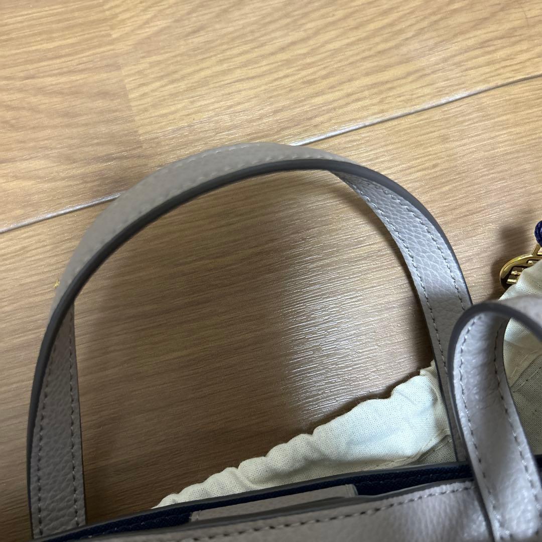 【美品】トリーバーチウォーカー スモール サッチェル