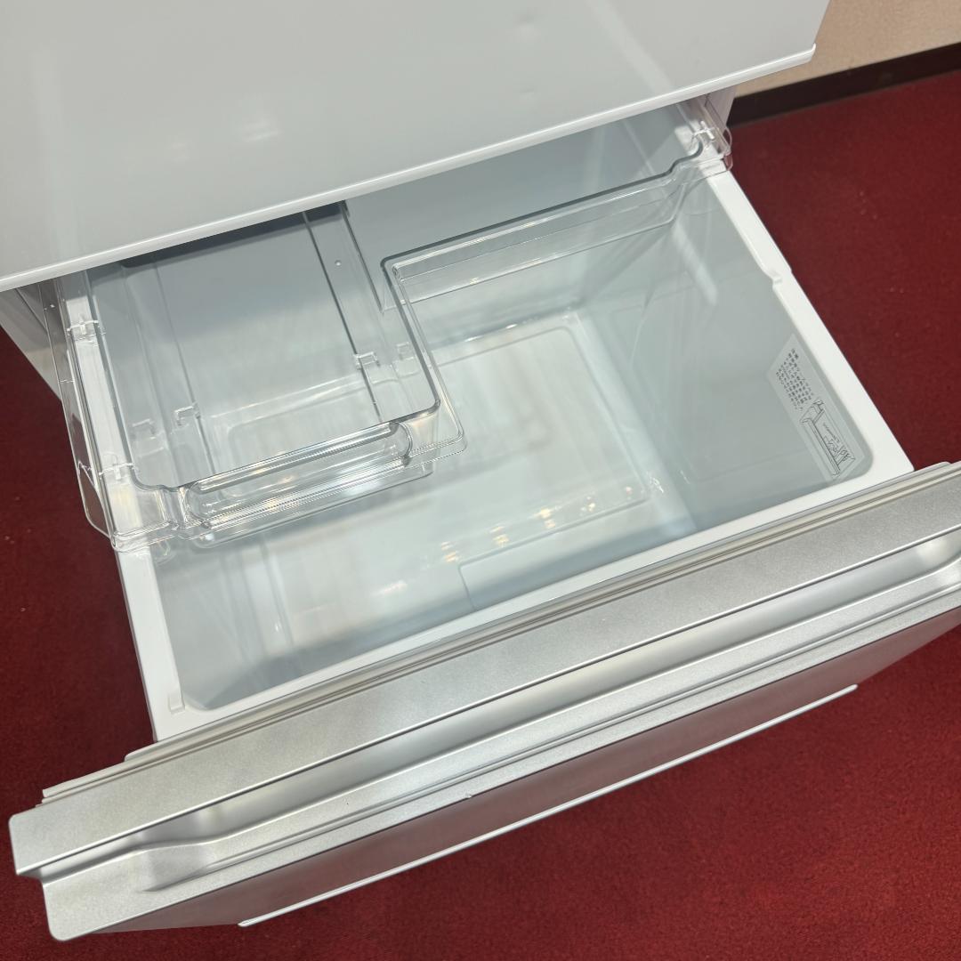 東京23区送料無料　超美品ハイセンス3ドア冷蔵庫 　282L　2020年製