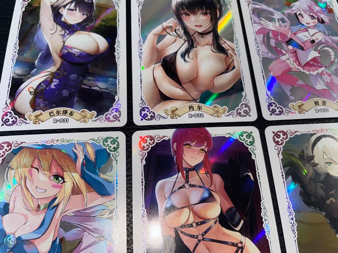 ②18枚　女性キャラのキラカード