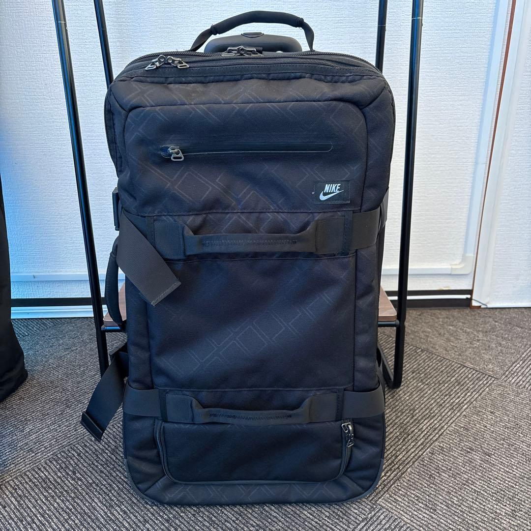 こういちNIKE ナイキ FIFTYONE49 69L キャリーバッグ
