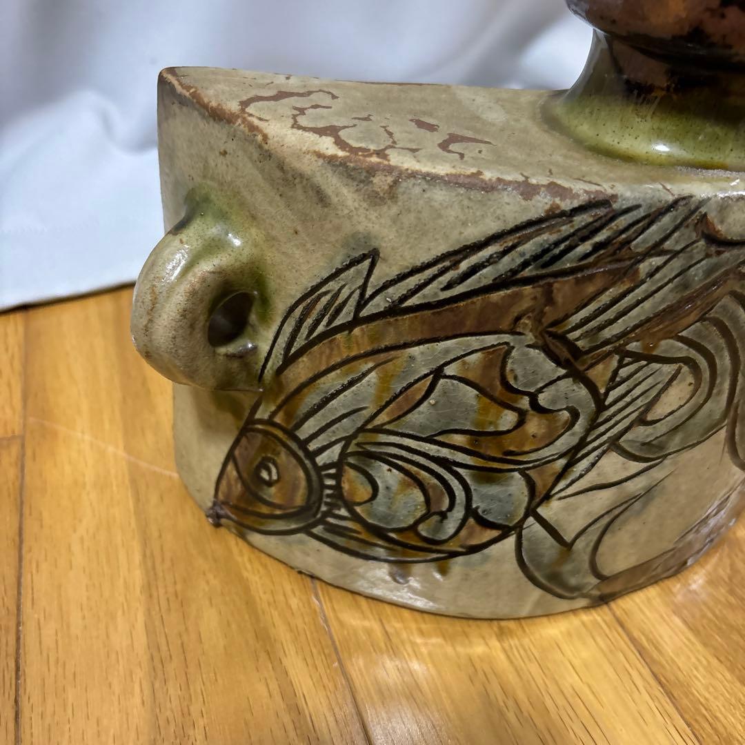 金城次郎　壺