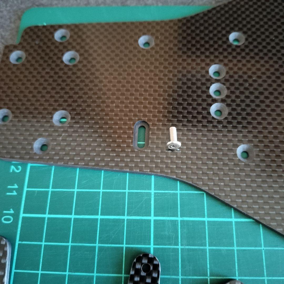 タミヤ スーパーアスチュート カーボンシャーシコンバージョンセット