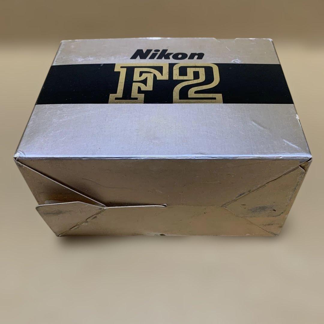 【希少カメラ】　Nikon F2チタン ボディ （Titan ネーム入り）元箱
