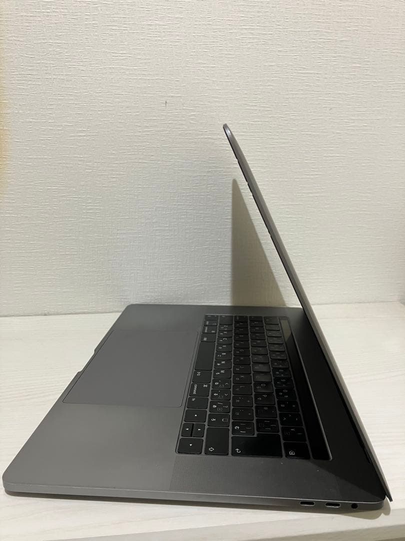 【バッテリー不良】MacBook Pro 15-inch 2019 本体