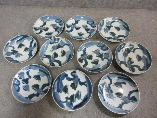 富貴長春伊万里焼染付松図中皿10枚 [B25345]