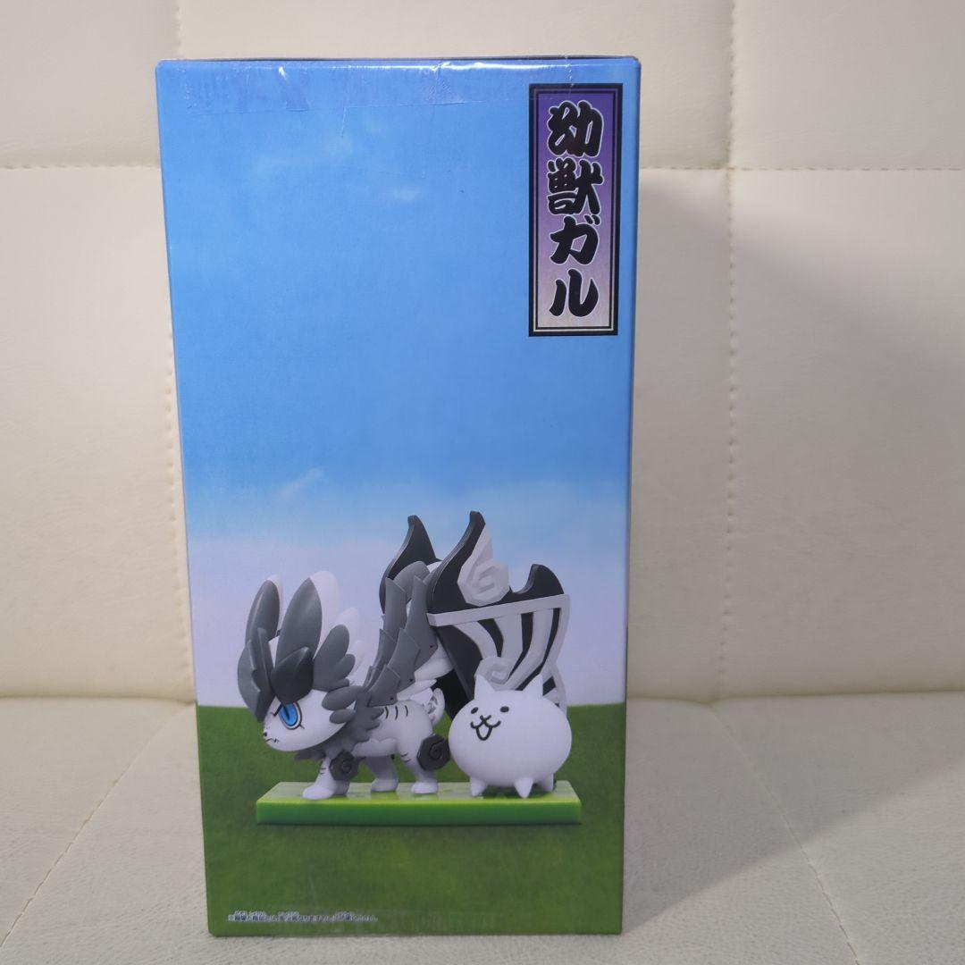 にゃんこ大戦争　ガオウダーク　クレーンゲーム型貯金箱　幼獣ガル　ステッカー
