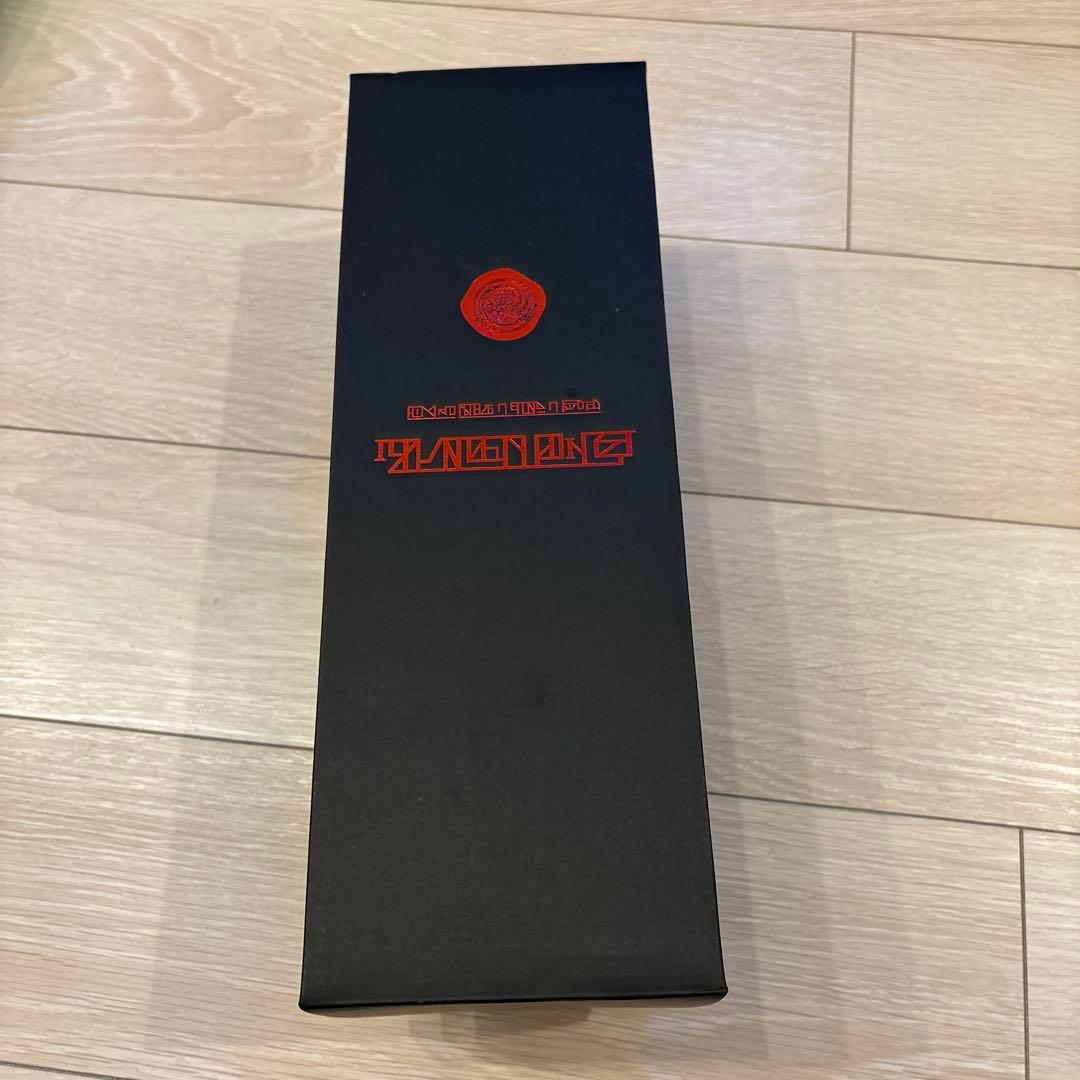 進撃の巨人　マーレのワイン　専用ボックス入り