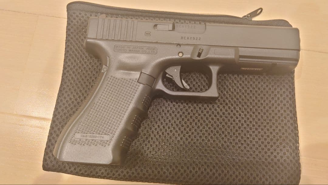 東京マルイ G17 gen4 カスタム ※マガジンなし