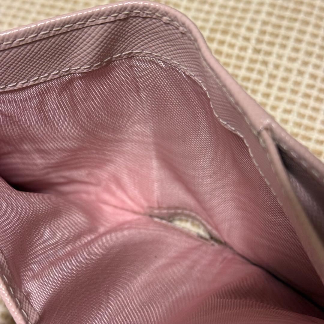 プラダ 折り財布 三角ロゴ サフィアーノレザー ピンク 1ML050