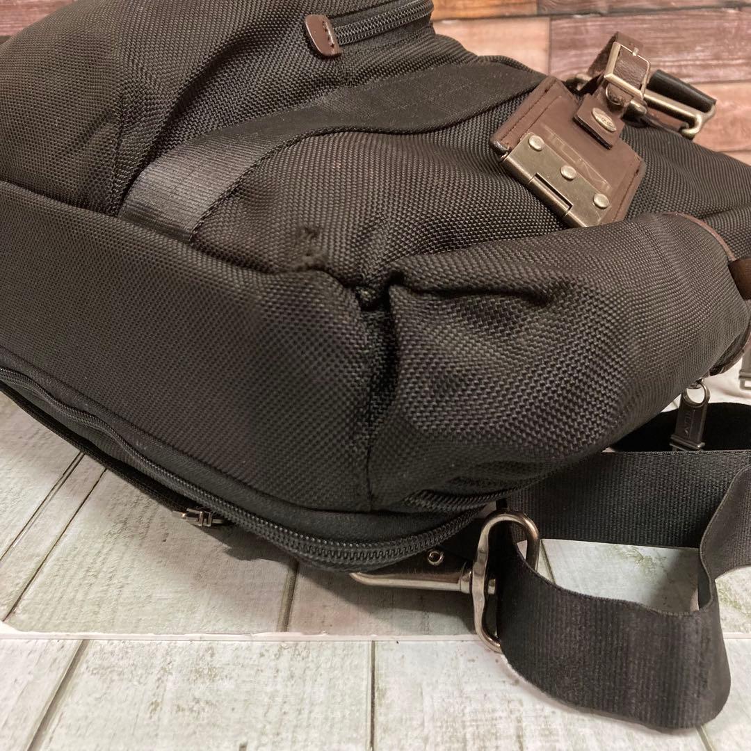 トゥミ　TUMI　ビジネスバッグ　3way ネームタグ　リュックサック　黒