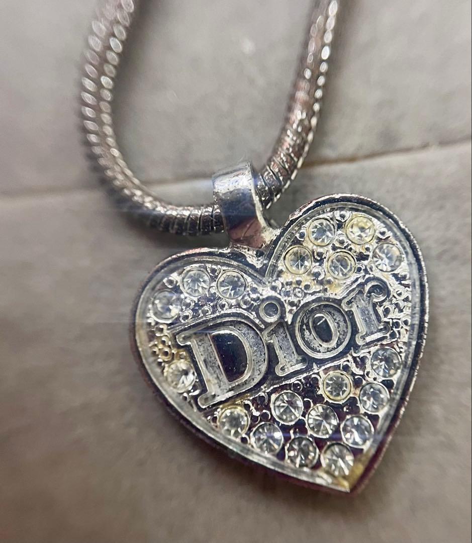 ディオール ロゴ ネックレス イヤリングセットとラインストーンシルバーネックレス