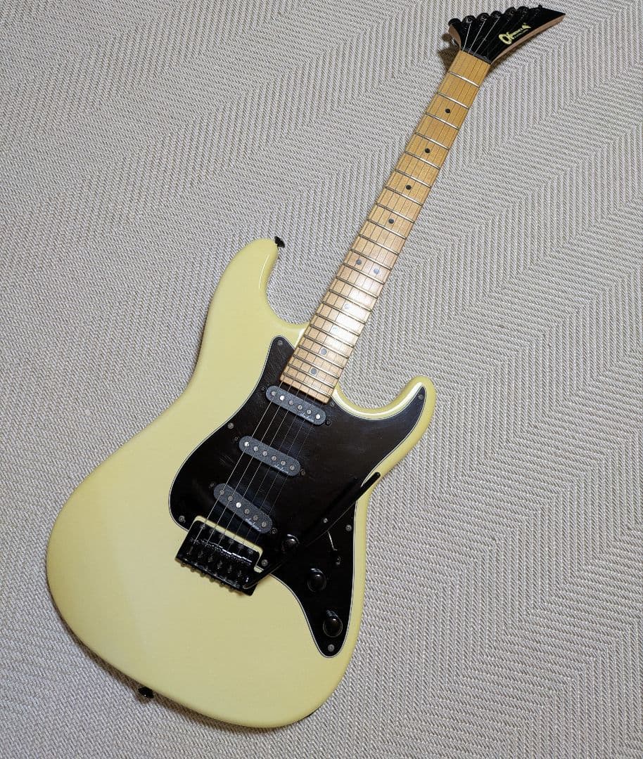 Charvel by Jackson ギター