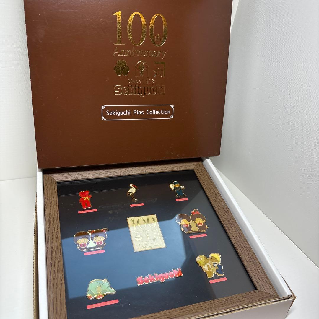 セキグチ 設立100周年記念 祝賀会 参列 記念品 ピンズ モンチッチ 3691