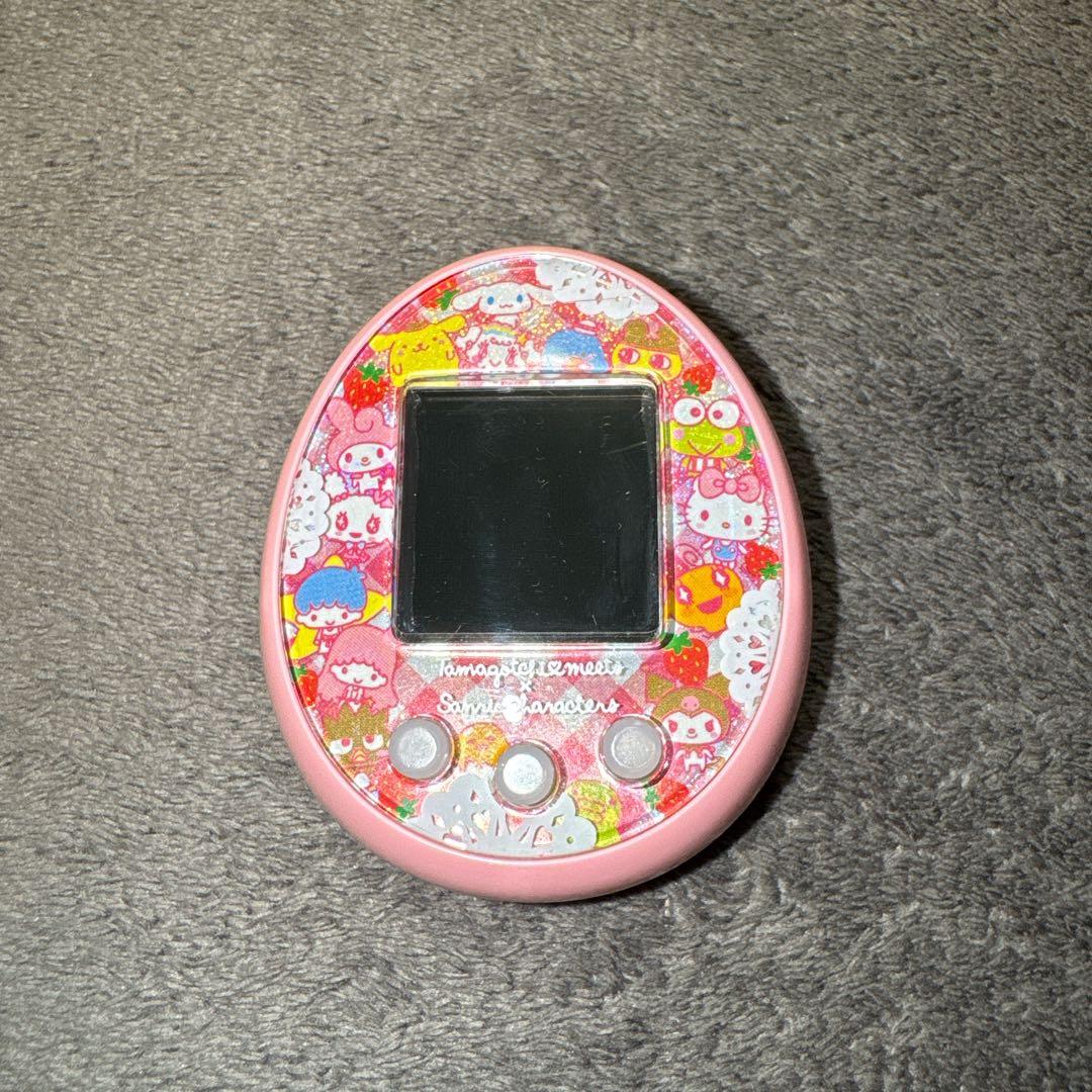 「ケース付き」たまごっちみーつ サンリオ ピンク 本体