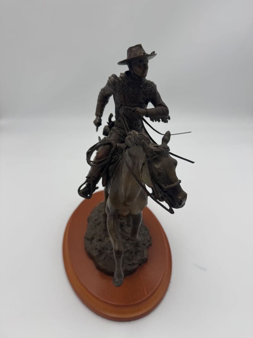 ssx2673　フランクリンミント 馬上のカウボーイ ブロンズ像 置物