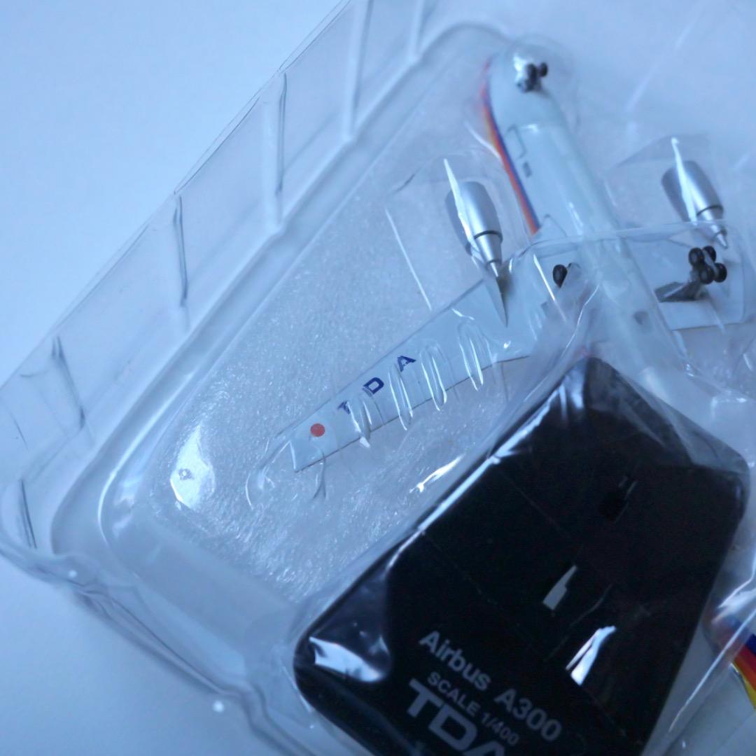 TDA 東亜国内航空 Airbus A300 Scale 1:400