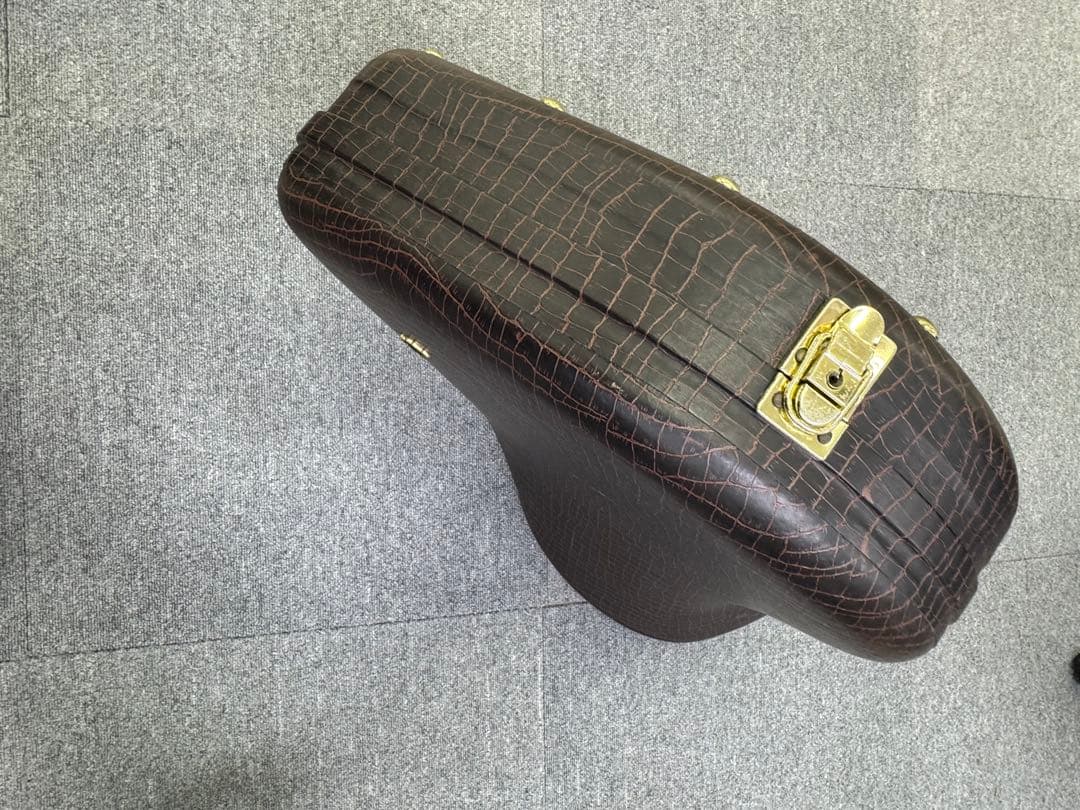 アレキサンダー ホルン ワンピースケース ハードケース　103