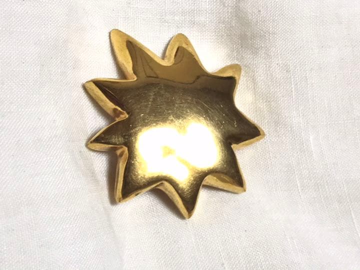 クリスチャンラクロワ  ヴィンテージ ブローチ  スター