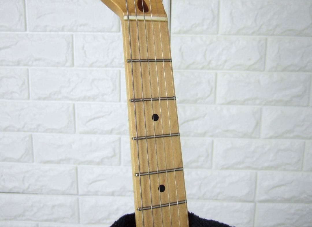 ギター Fender Japan Hybrid Telecaster Deluxe