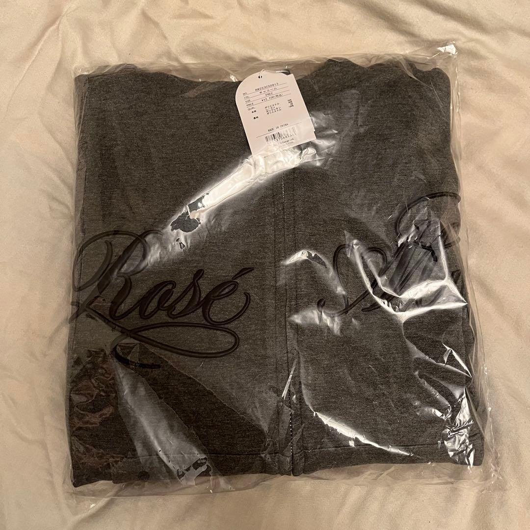 RoseMuseロゼミューズ Logo 3d embroidery hoodie