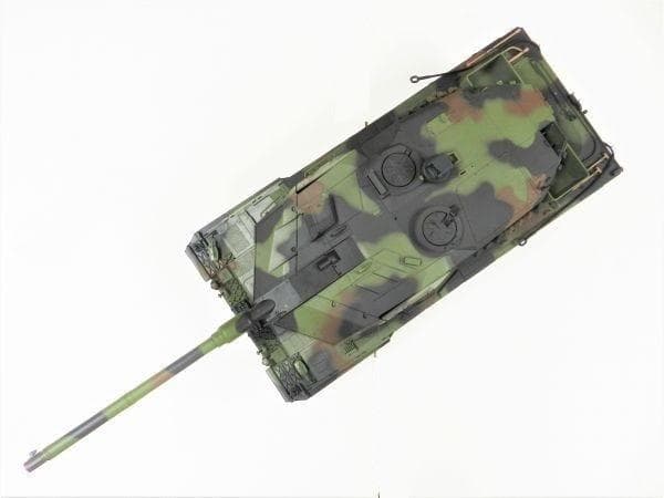 技術基準適合証明済 ヘンロン 1/16 レオパルト2 A6 3889-1