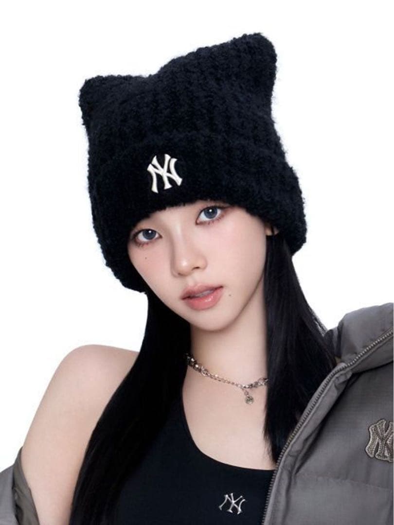 【新品・未開封】MLB KOREA 猫耳ニット帽　新品未開封　ビーニー　韓国限定