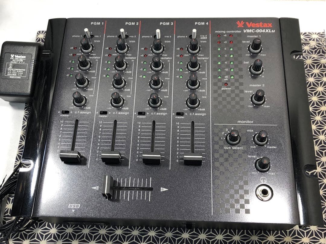 VESTAX ベスタクス　VMC-004XLu 純正アダプタTUB-1付属
