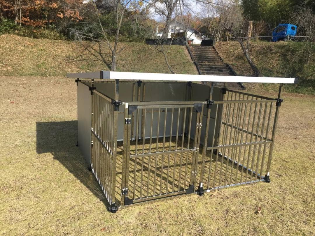 ステンレス製ドッグハウス　DFS-M2　（1坪屋外用犬小屋）　大型犬　床無し