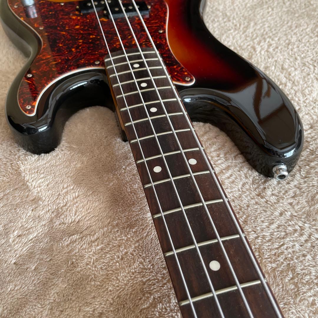 フェンダー　Fender プレシジョンベース