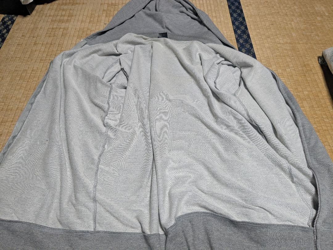 B’z Pleasure2023 STARSパーカー2XL