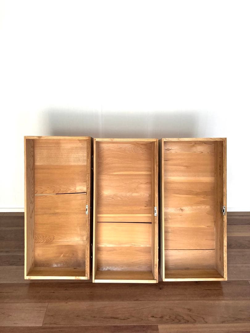 【メンテ済】アンティークの収納棚　ローボード　テレビ台　総桐　引出し3杯