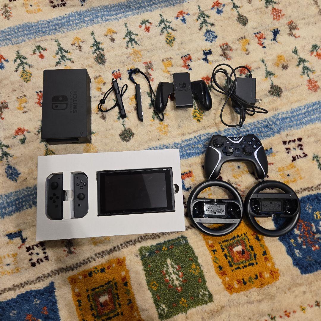 Nintendo Switch 本体 ハンドル 他社コントローラー付