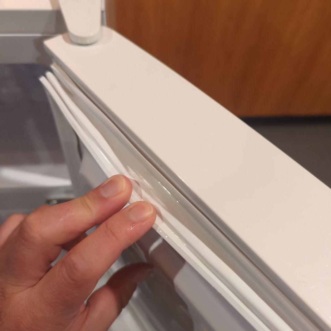 お値引可！2020年製(東京23区のみ送料と設置無料！)冷蔵庫