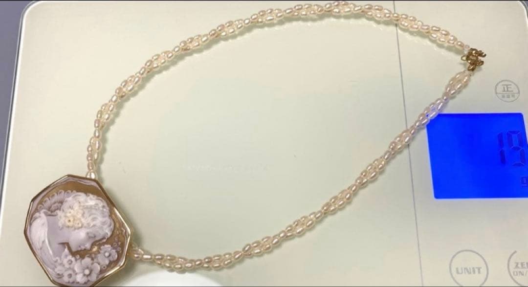 ディルーカ カメオブローチ 淡水パールネックレス K18セット＋フルラ二点