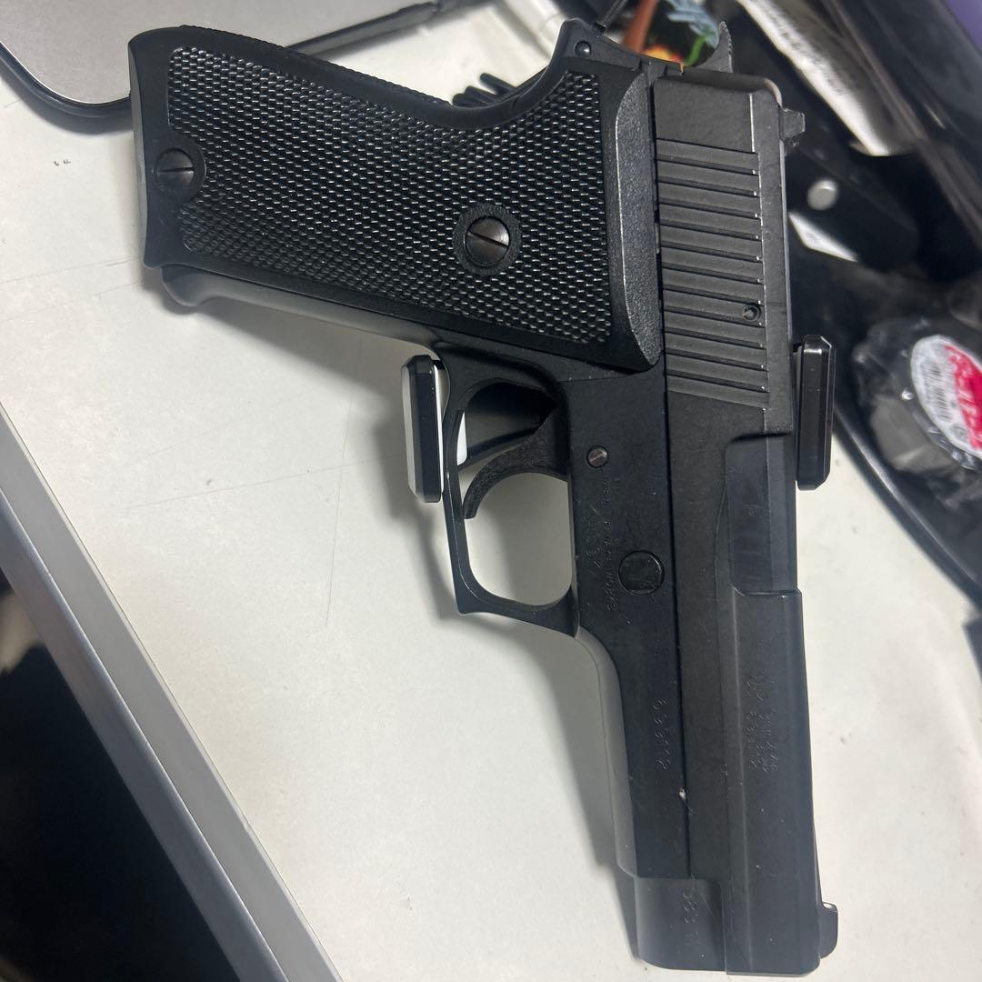 タナカ SIG 9mm拳銃 自衛隊　ガスブローバック