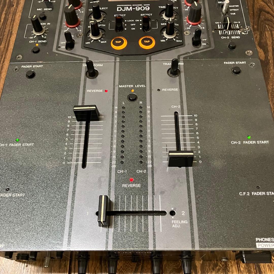 Pioneer DJM-909 DJミキサー ジャンク扱い