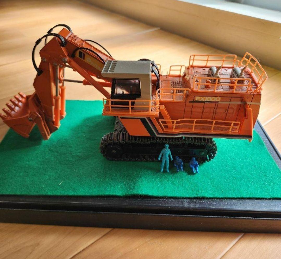 ミニカー HITACHI1800