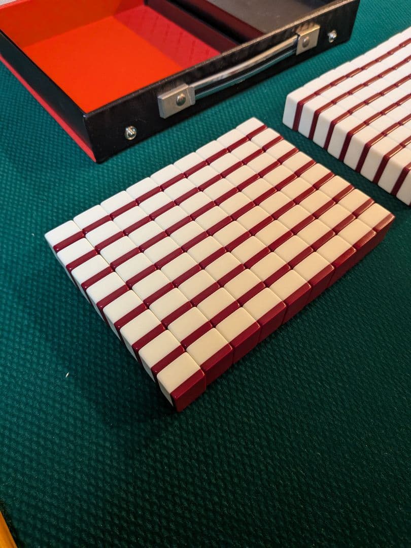 未使用　麻雀牌　あずき色　重量牌