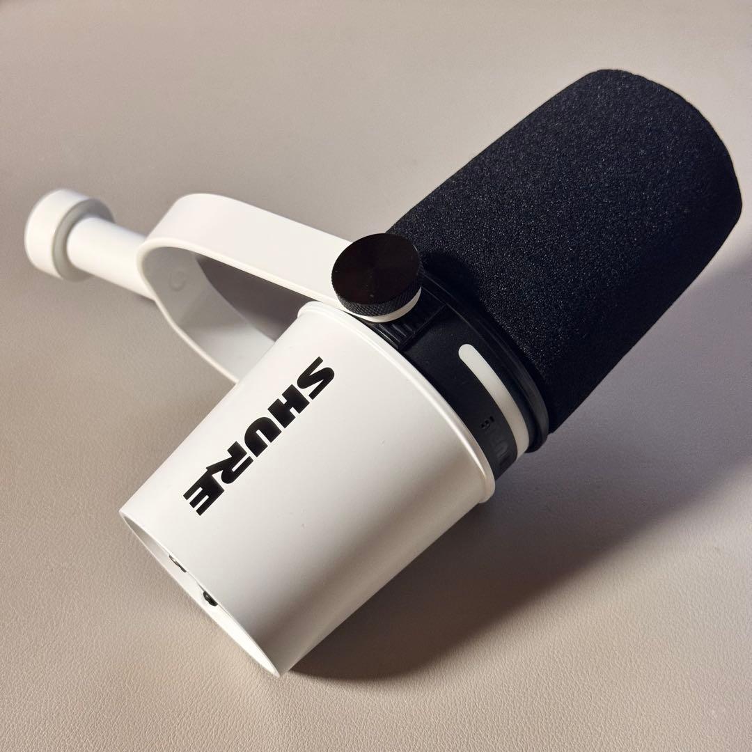SHURE MV7+ ホワイト ダイナミックマイク